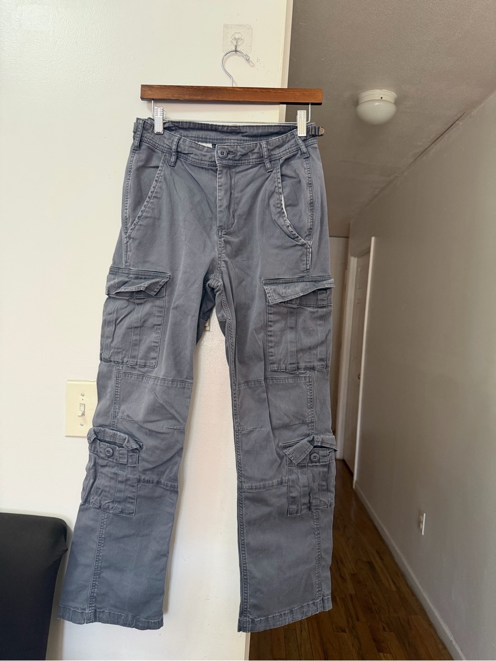 No Boundaries Men's Gray Cargo Pants with Multiple Pockets